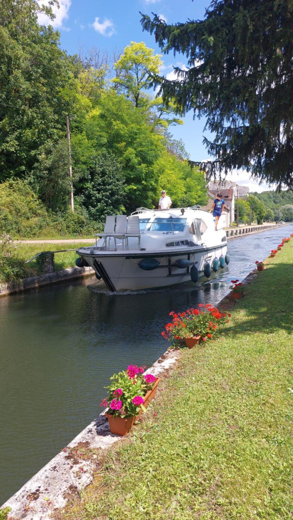 Holiday home Bellevue Mailly-le-Chateau